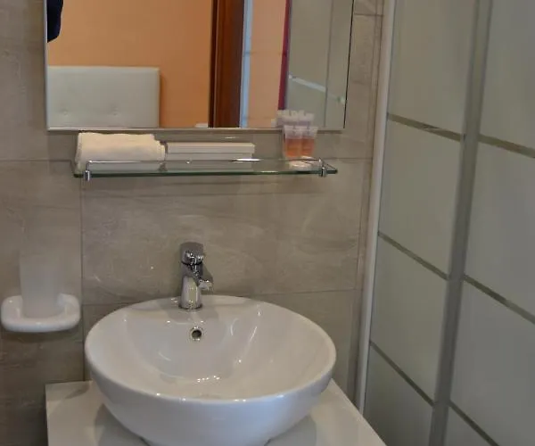 Casa Yoghi Cadenazzo